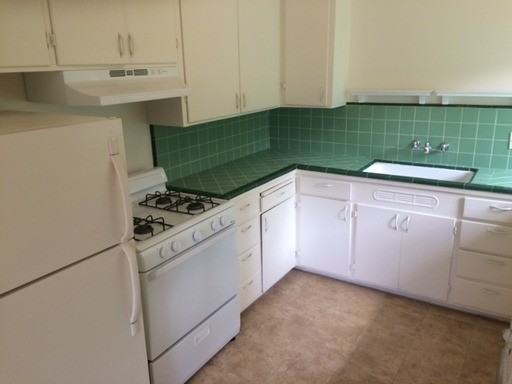 857 Pacific St - Photo 3 of 4