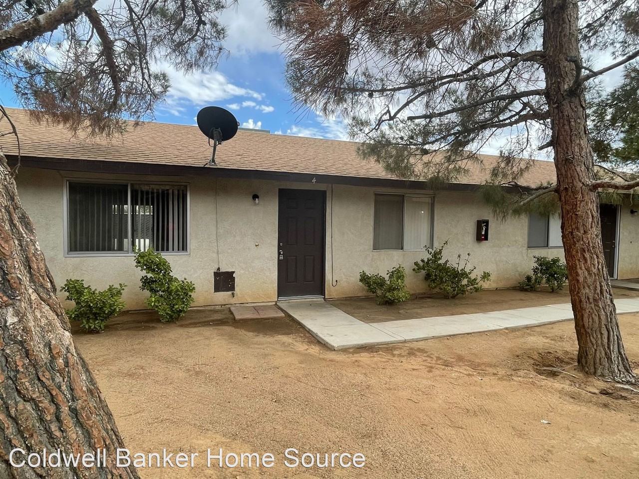 APPLE VALLEY- REFURBISHED 2 BEDROOM , 2 BATHROOM APARTMENT - Photo 2 of 15