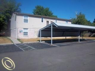 212 Princeton Dr - Photo 2 of 4
