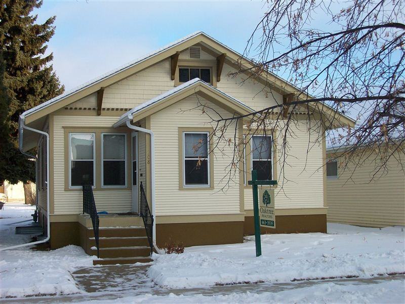 208 Collins Ave Apartments in Mandan, ND 58554 Zumper