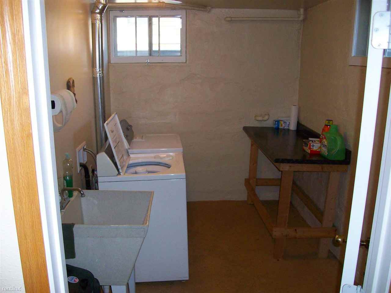 208 Collins Ave - Photo 3 of 3