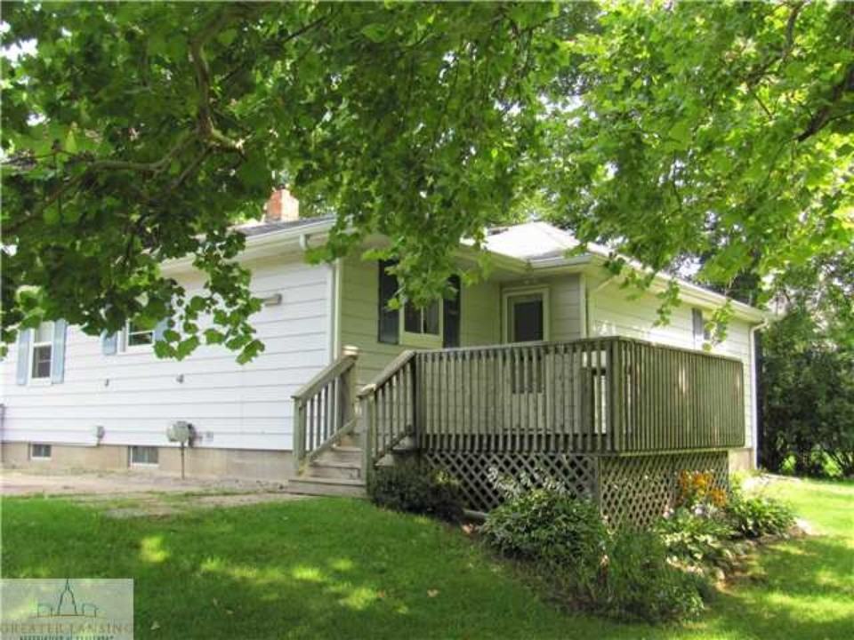 925 Union St - Photo 2 of 10