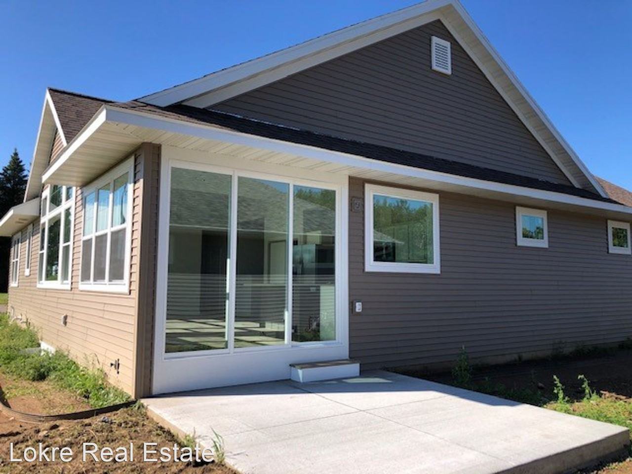 3405 Harrah Dr - Photo 3 of 24