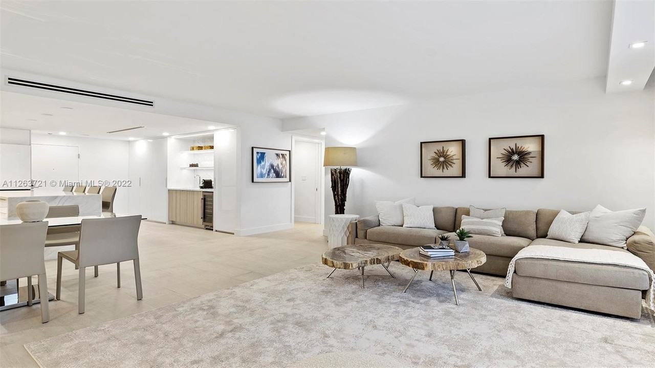 2301 Collins Ave #641 - Photo 2 of 31