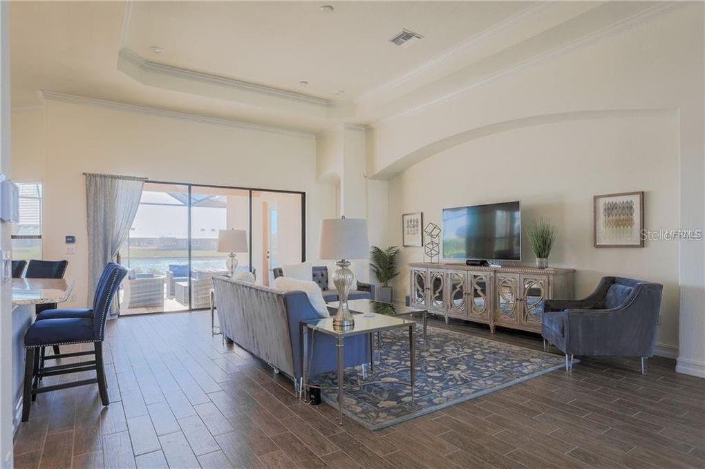 5528 Arnie Loop - Photo 2 of 50