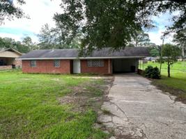 featured image of 1405 Lewis St #1