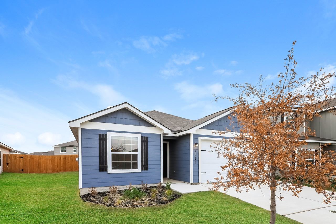 7228 Jebson Pass - Photo 3 of 15