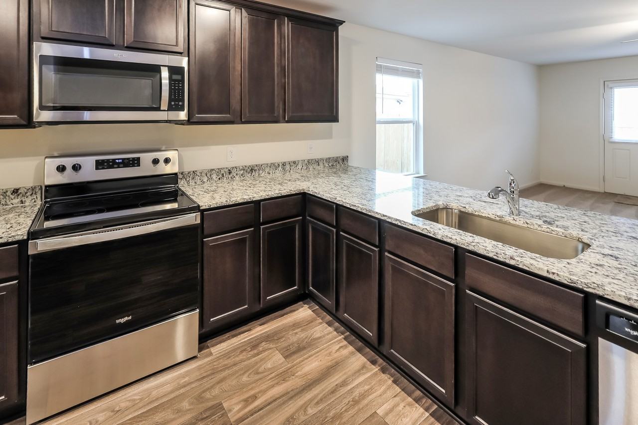 7228 Jebson Pass - Photo 6 of 15