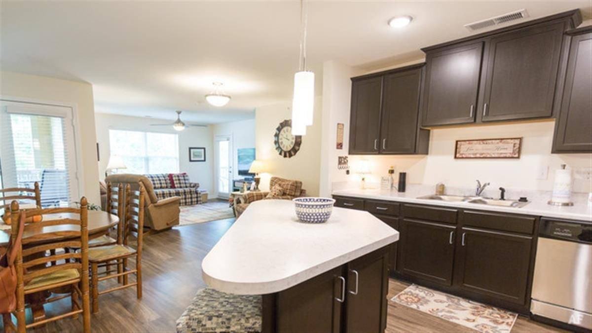 Retreat at Meadowview - Photo 2 of 9