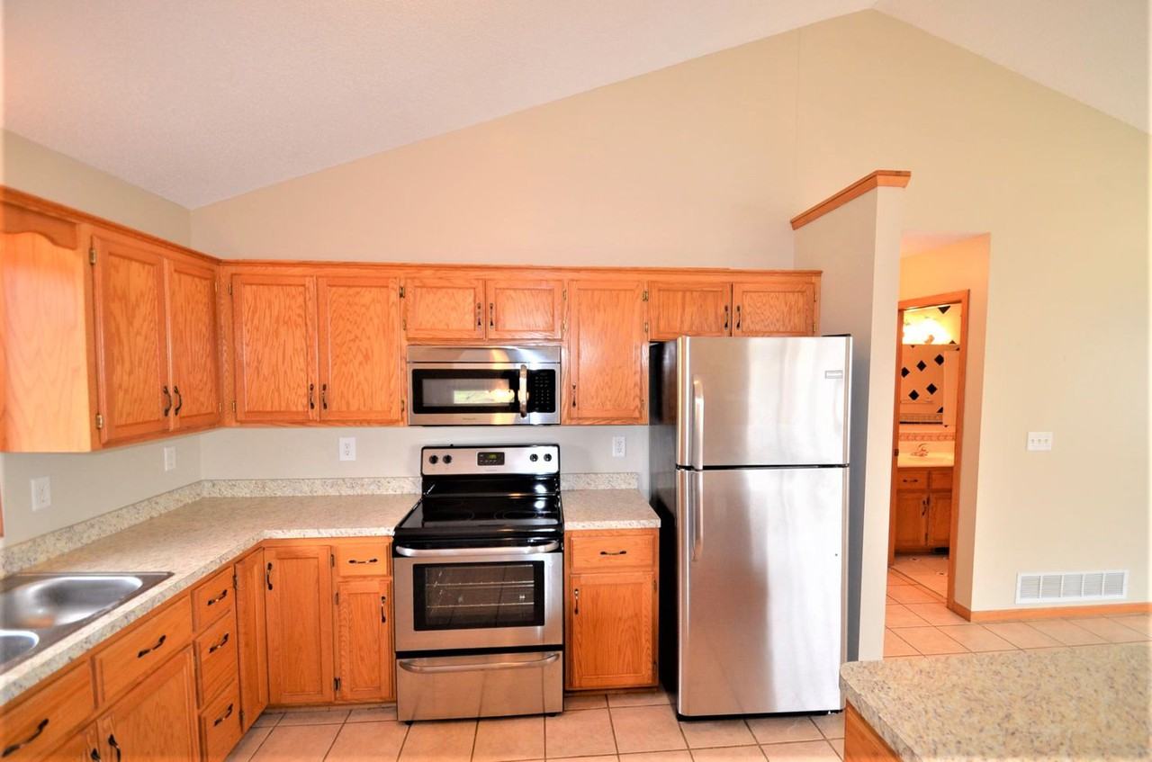 351 4th Ave S - Photo 3 of 15