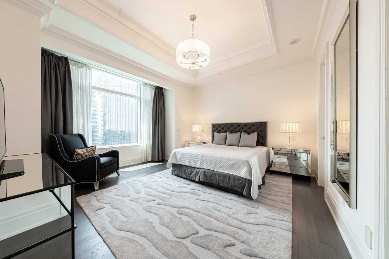 311 Bay Street - Photo 7 of 17