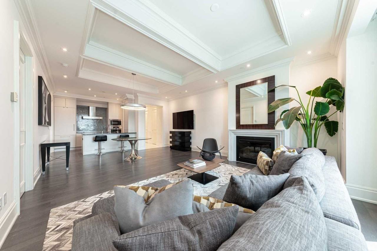 311 Bay Street - Photo 6 of 17