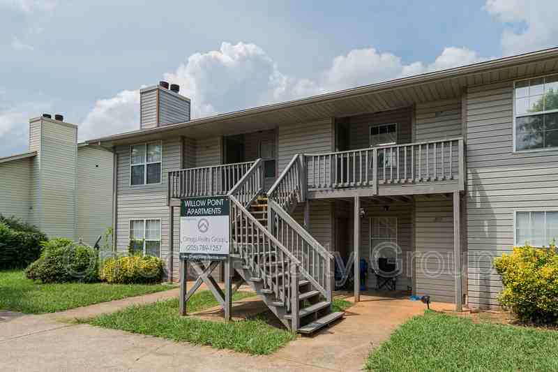 817 Willow Pointe - Photo 2 of 31