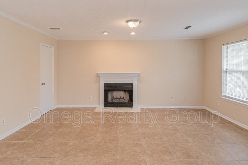 817 Willow Pointe - Photo 6 of 31