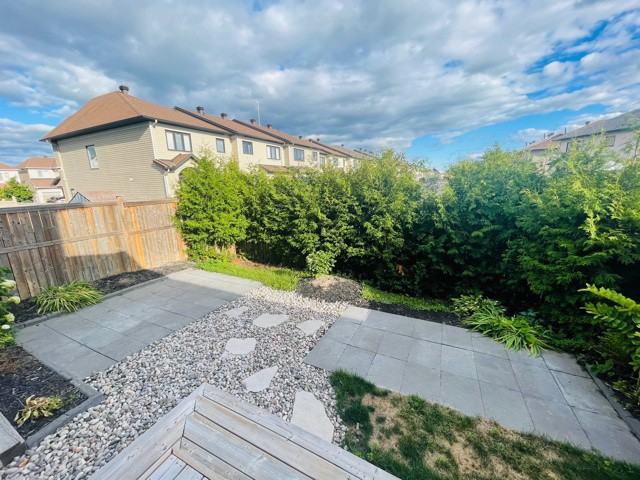 607 Capuchon Way - Photo 2 of 13