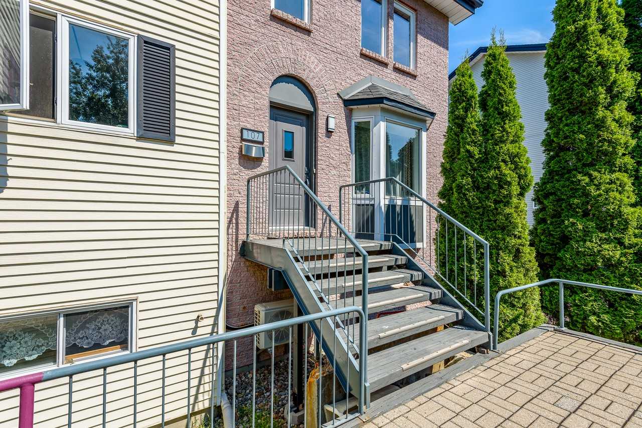 107 Rue des Ruisseaux - Photo 2 of 35