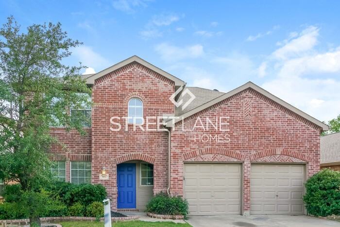 9053 Trail Blazer Dr - Photo 2 of 15