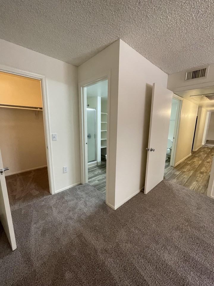 9777 N. Thornydale Road9102 #9102 - Photo 7 of 33