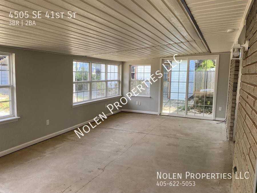 4505 Southeast 41st Street #1 - Photo 7 of 16