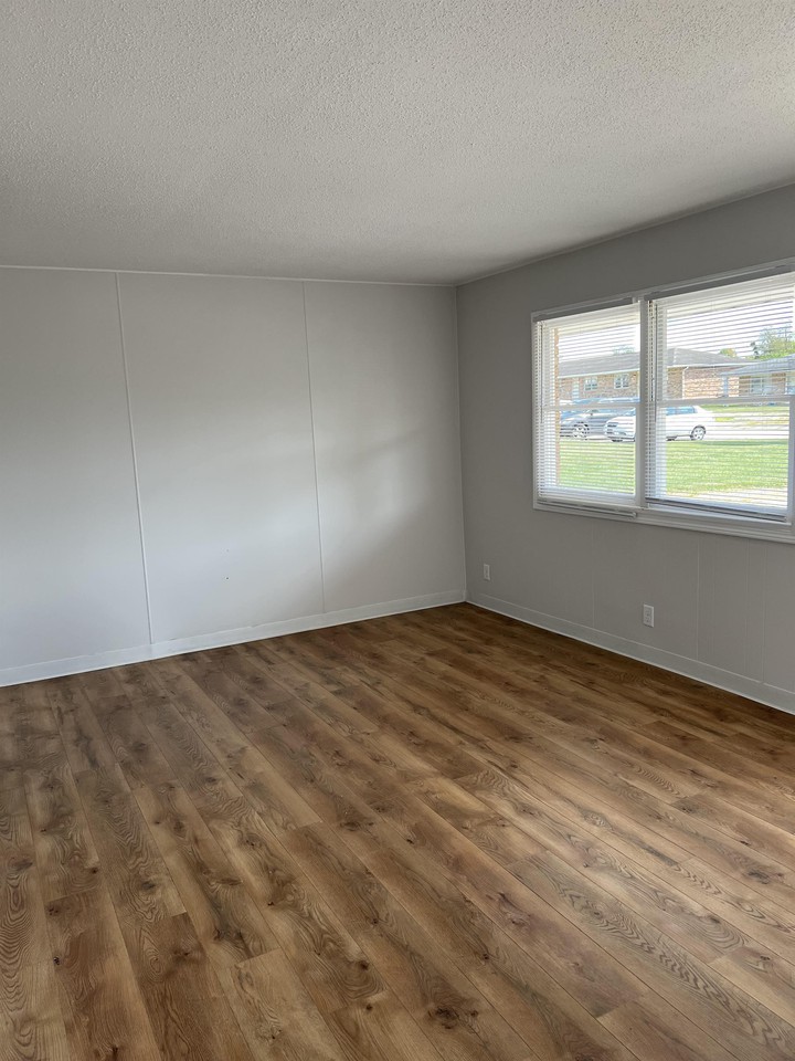 6302 E Piccadilly Rd #6302 - Photo 2 of 6