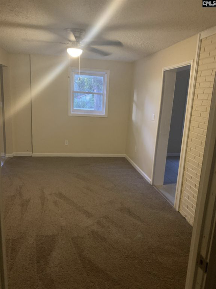 5021 Colonial Dr #C - Photo 3 of 10