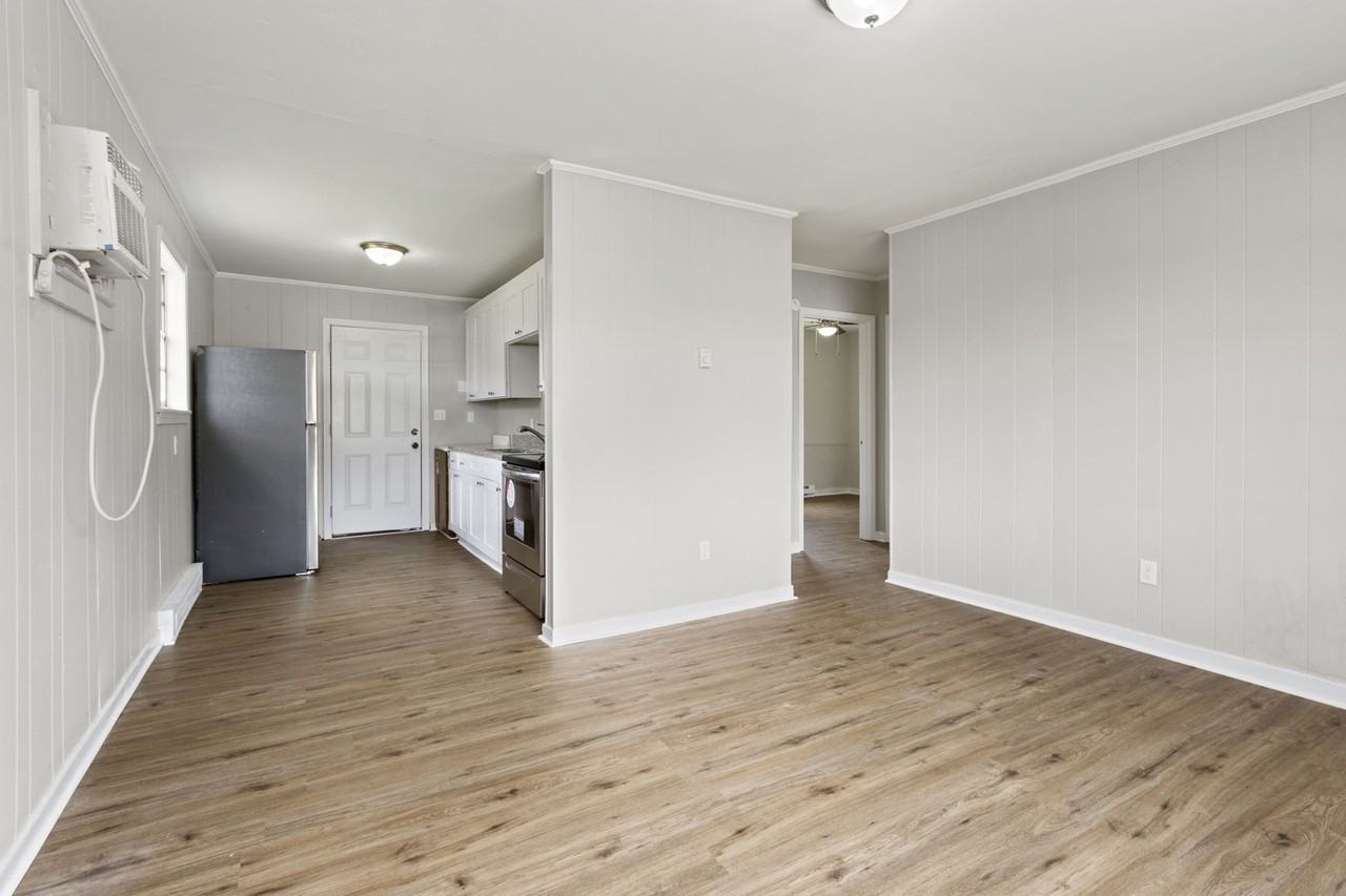 700 Brook StreetUnit 15 #15 - Photo 3 of 12