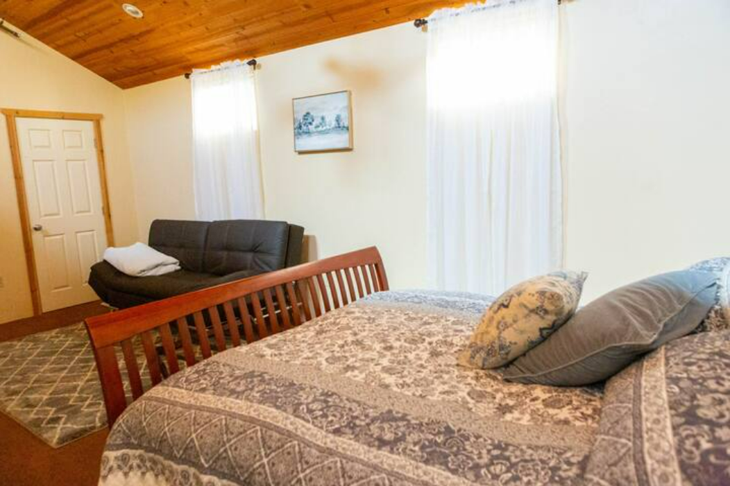 17834 Cachagua Rd - Photo 3 of 6