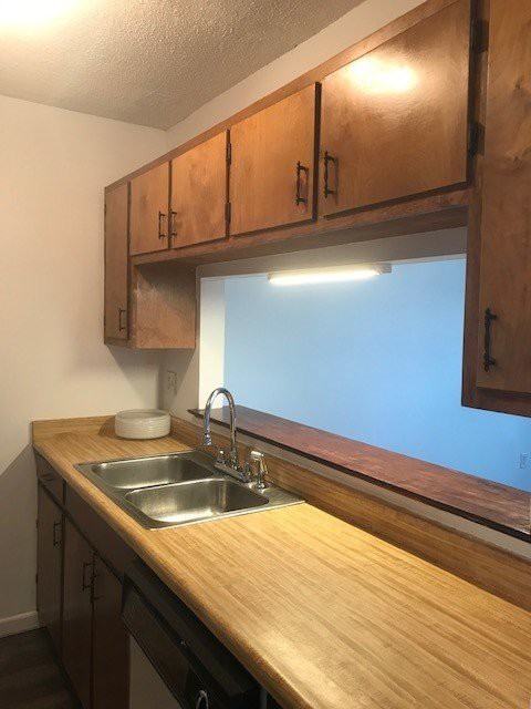 204A Cavalier Dr - Photo 6 of 10