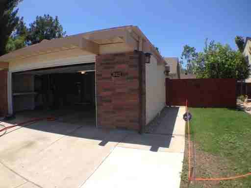 26422 Smoketree Ln - Photo 2 of 18
