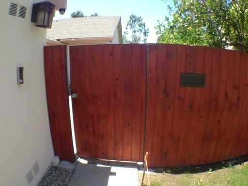 26422 Smoketree Ln - Photo 3 of 18