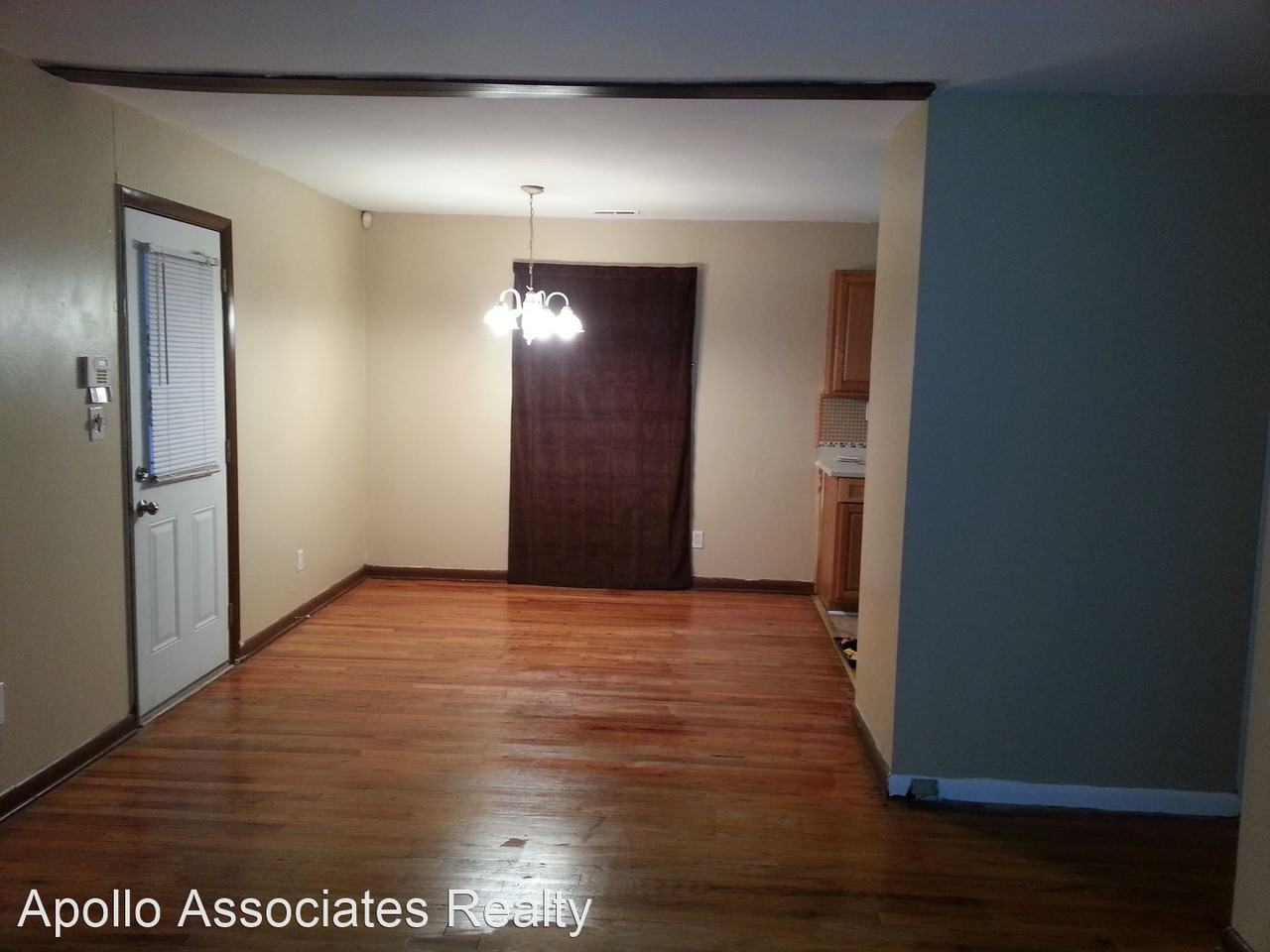 3459 Fairlane Dr Nw - Photo 2 of 9