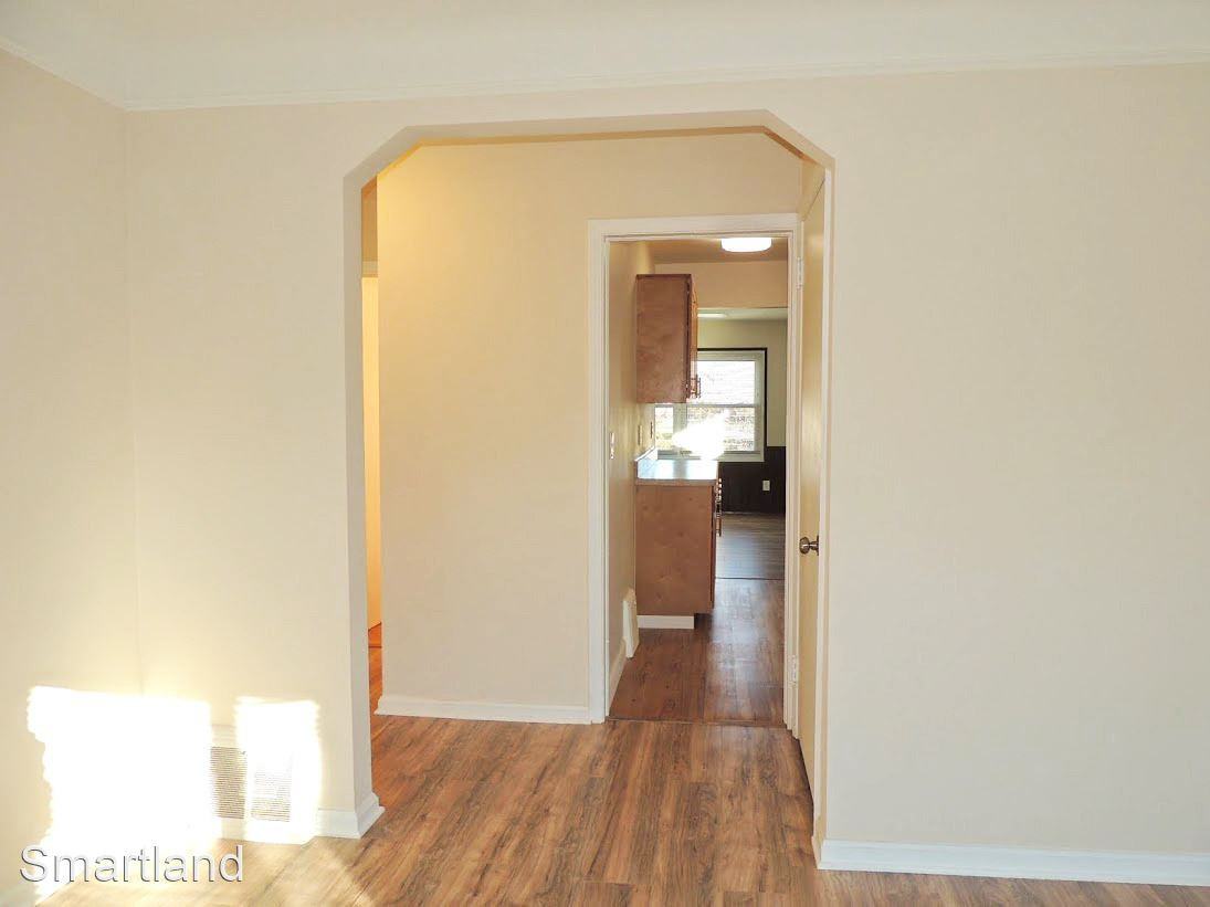 29525 Grand Blvd - Photo 3 of 16