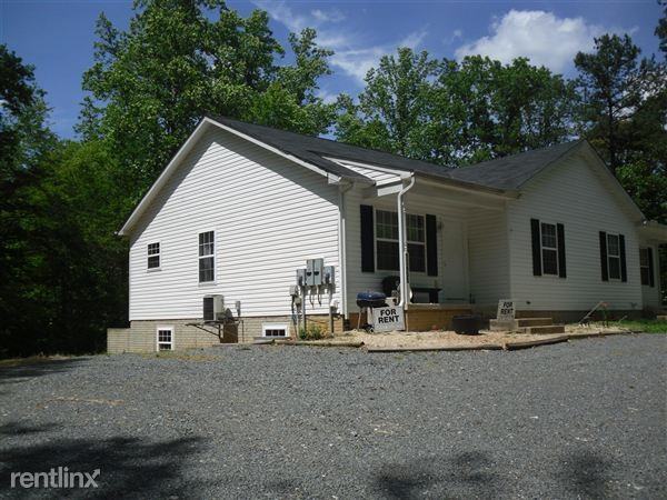 13469 Poplar Neck Rd - Photo 2 of 3