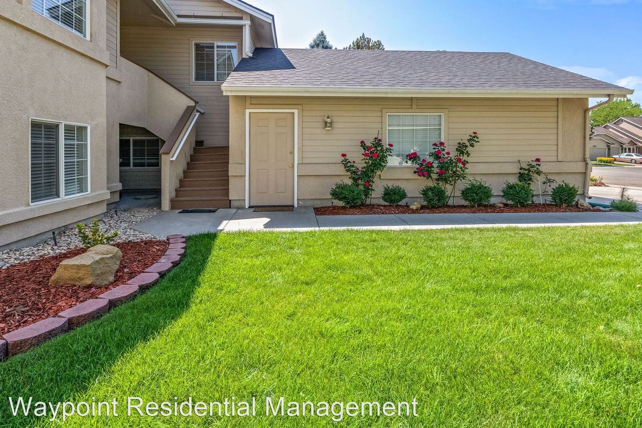 352 S Granite Way - Photo 2 of 43