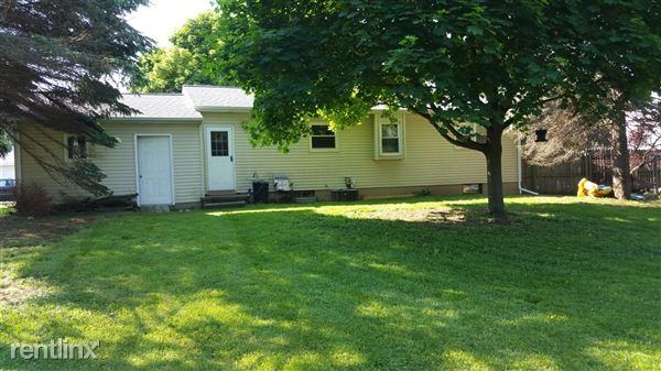 400 W Cherry St - Photo 2 of 19