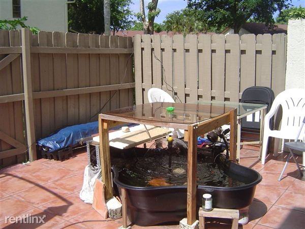 8815 SW 21st St - Photo 2 of 15