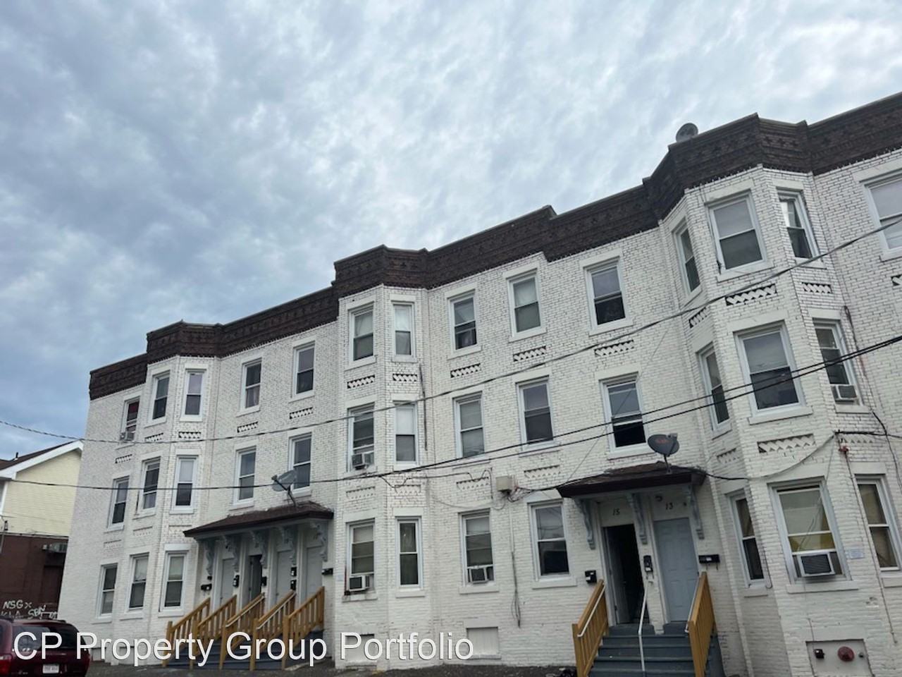 5 Worcester Pl, Holyoke, MA 01040, USA 5 unit Rentals Zumper