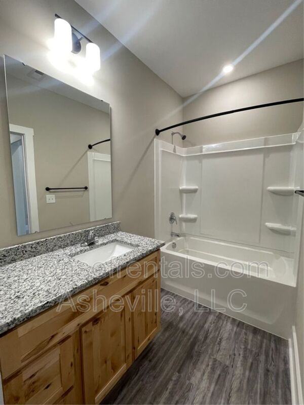 71 East St - Photo 7 of 16