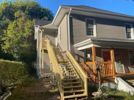 featured image of 740B N Vernon St #B