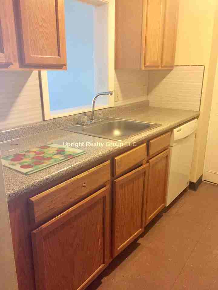 Greentree Ln #21 - Photo 2 of 10