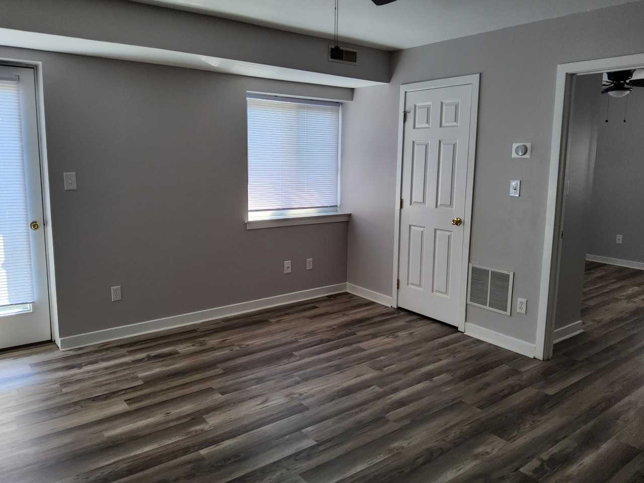 3609 Eastview Ln - Photo 5 of 21