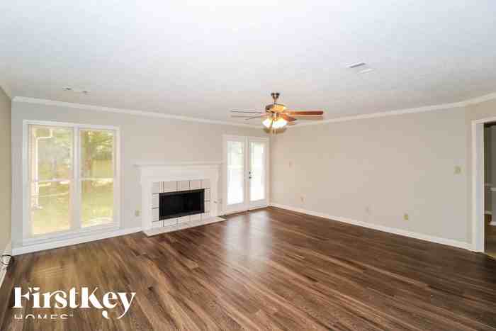 1808 Candle Ridge Cv - Photo 3 of 15