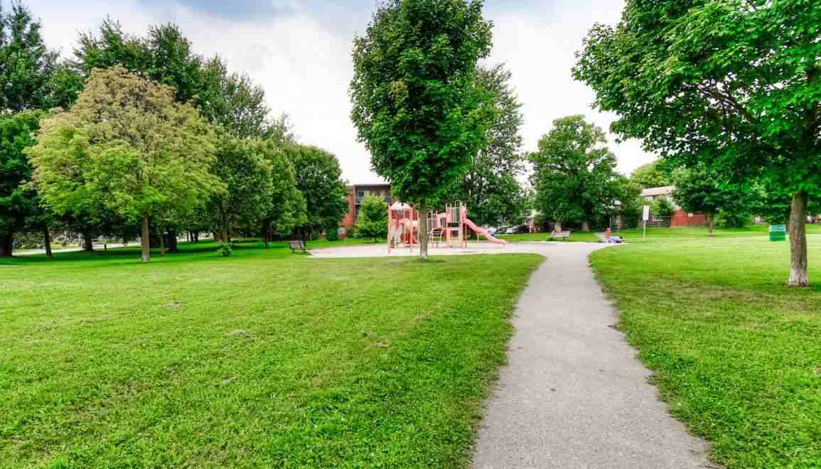 Bellwood Terrace - Photo 3 of 8