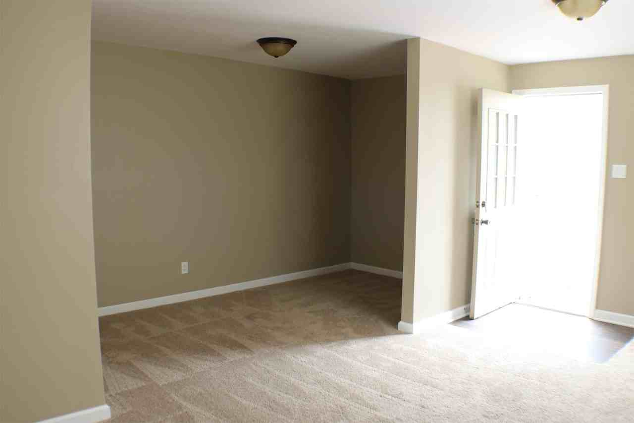 2480 Collis Ave #3 - Photo 3 of 12