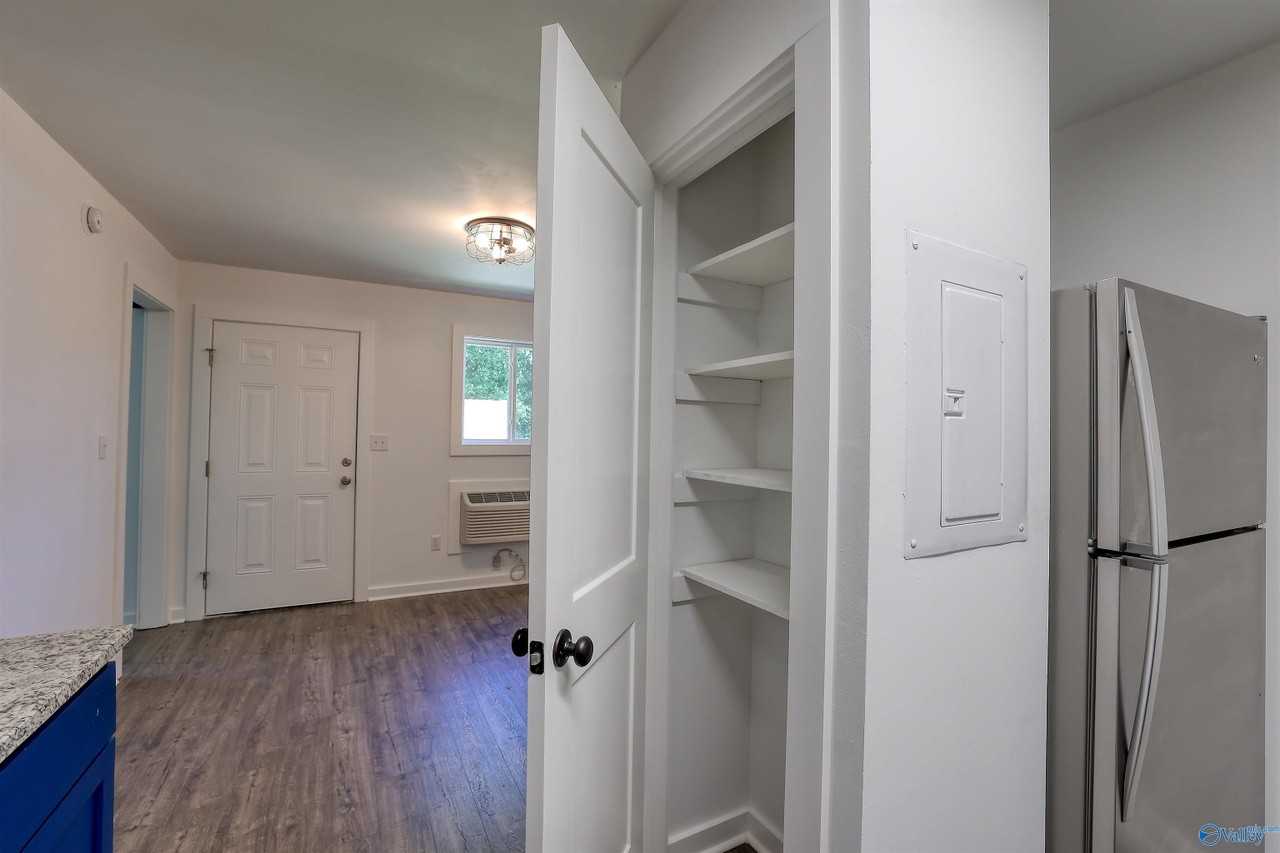 2903 Elmore Rd Sw #A - Photo 3 of 10