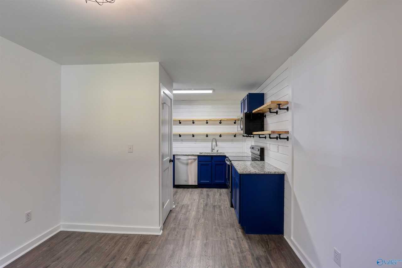 2903 Elmore Rd Sw #A - Photo 7 of 10