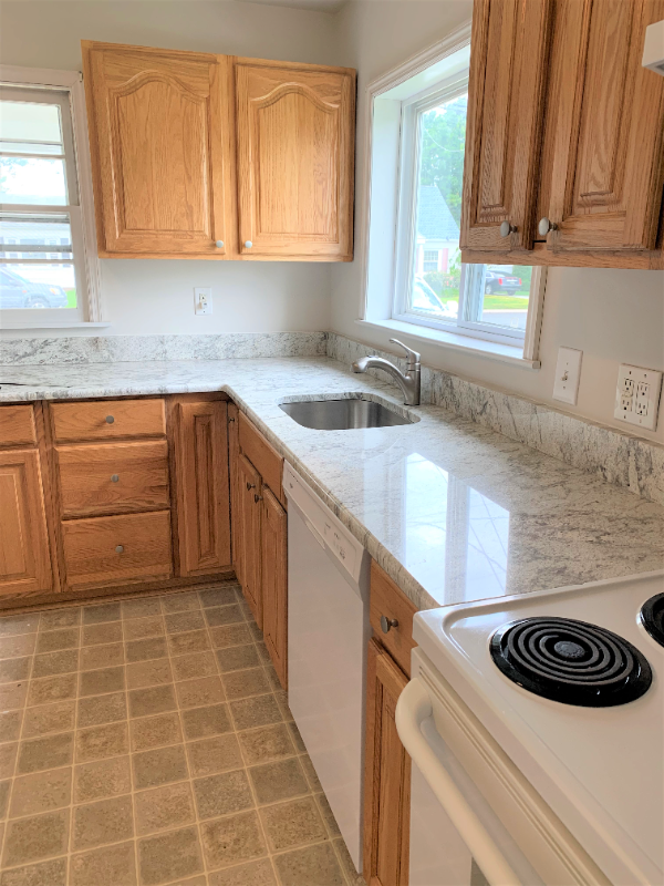 108 E Cochran St - Photo 7 of 18