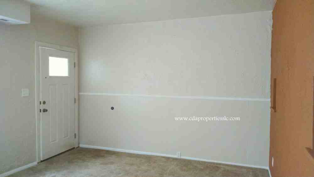 149 Goltz Ave - Photo 3 of 17