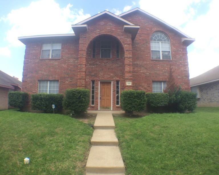 1441 Aldridge Dr - Photo 2 of 14