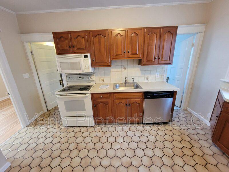 307 Altamont Ave #2 - Photo 2 of 16